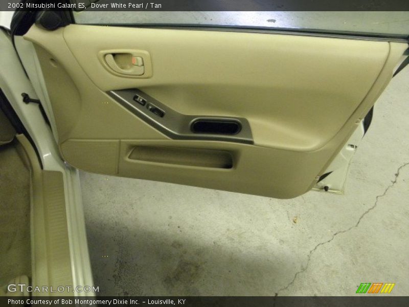Dover White Pearl / Tan 2002 Mitsubishi Galant ES