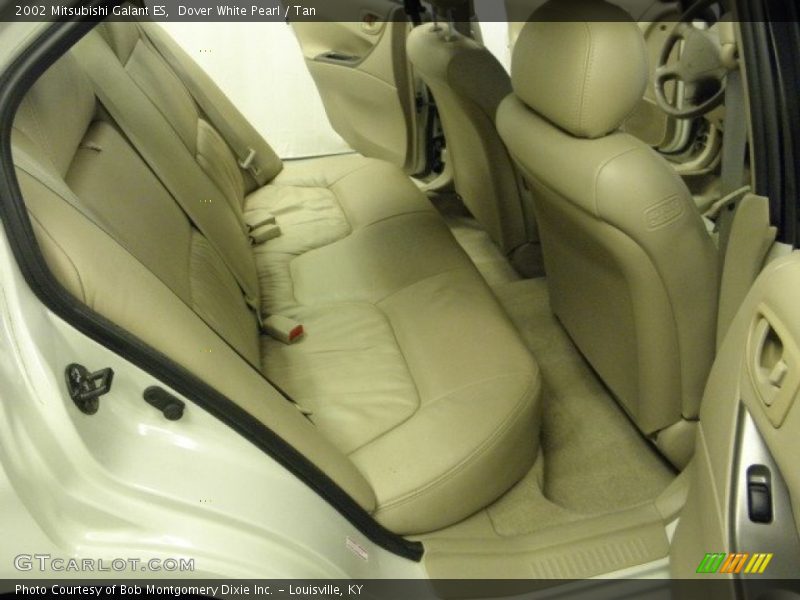 Dover White Pearl / Tan 2002 Mitsubishi Galant ES