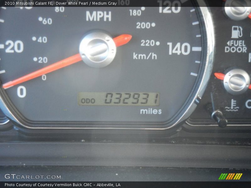 Dover White Pearl / Medium Gray 2010 Mitsubishi Galant FE