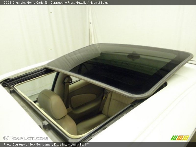 Sunroof of 2003 Monte Carlo SS