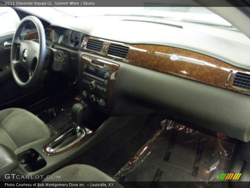 Summit White / Ebony 2011 Chevrolet Impala LS