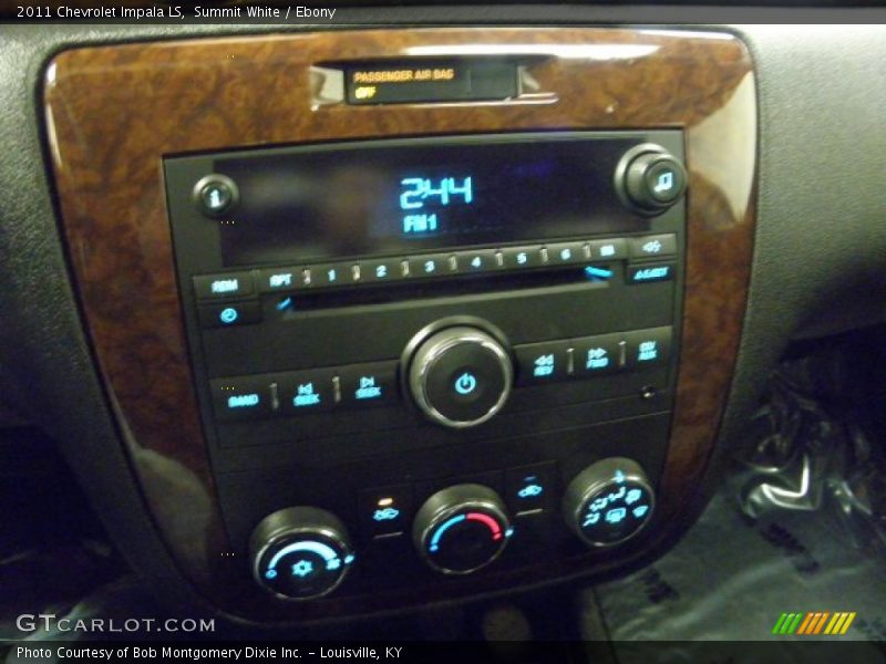 Summit White / Ebony 2011 Chevrolet Impala LS