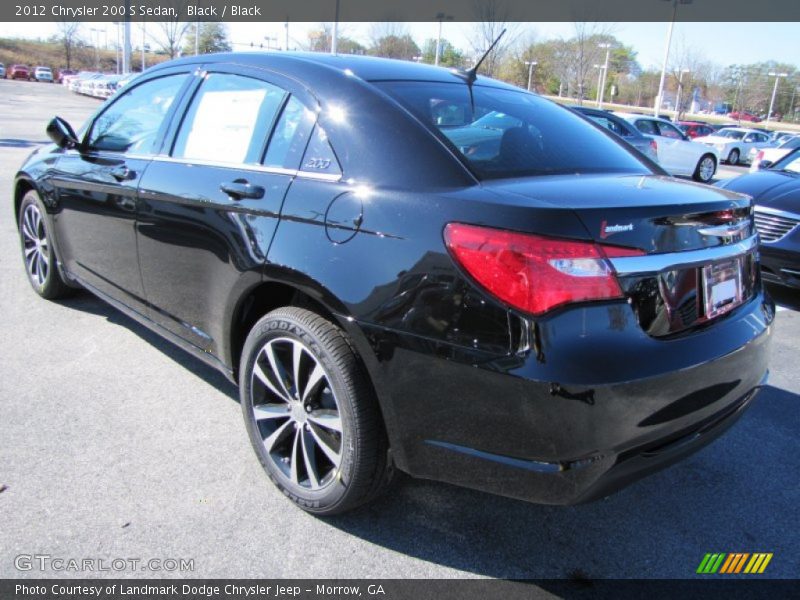 Black / Black 2012 Chrysler 200 S Sedan