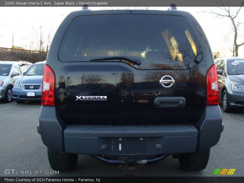 Super Black / Desert/Graphite 2006 Nissan Xterra S 4x4