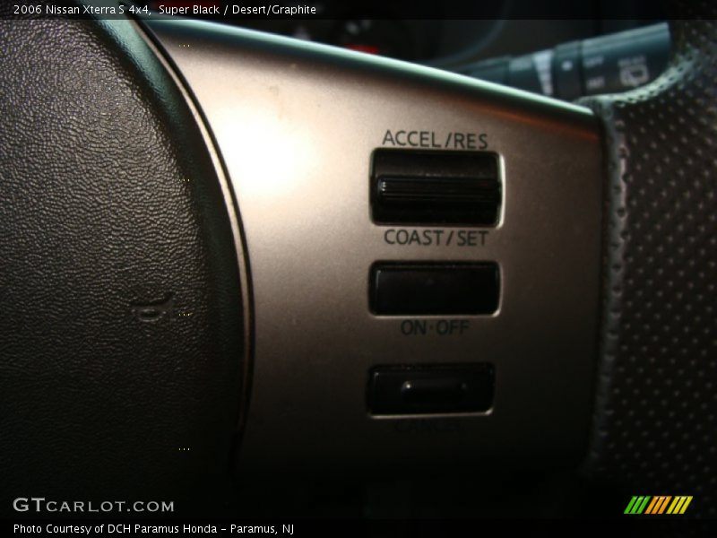 Super Black / Desert/Graphite 2006 Nissan Xterra S 4x4