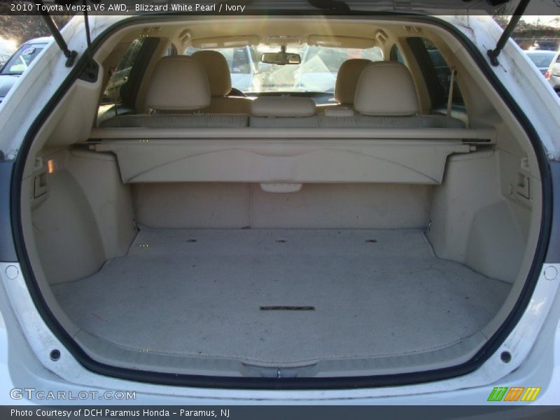 Blizzard White Pearl / Ivory 2010 Toyota Venza V6 AWD