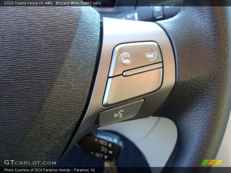 Blizzard White Pearl / Ivory 2010 Toyota Venza V6 AWD