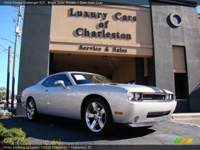 Bright Silver Metallic / Dark Slate Gray 2009 Dodge Challenger R/T