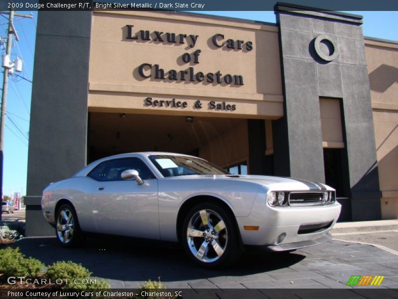 Bright Silver Metallic / Dark Slate Gray 2009 Dodge Challenger R/T