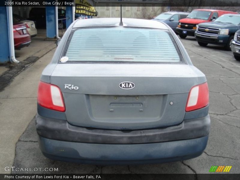 Olive Gray / Beige 2006 Kia Rio Sedan