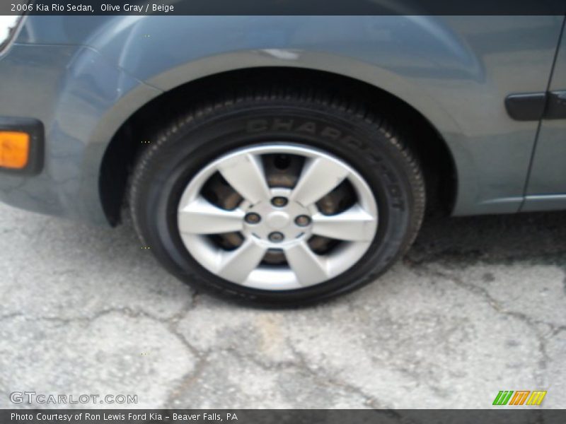 Olive Gray / Beige 2006 Kia Rio Sedan