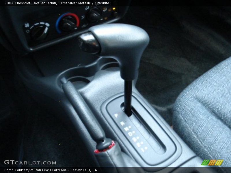 Ultra Silver Metallic / Graphite 2004 Chevrolet Cavalier Sedan