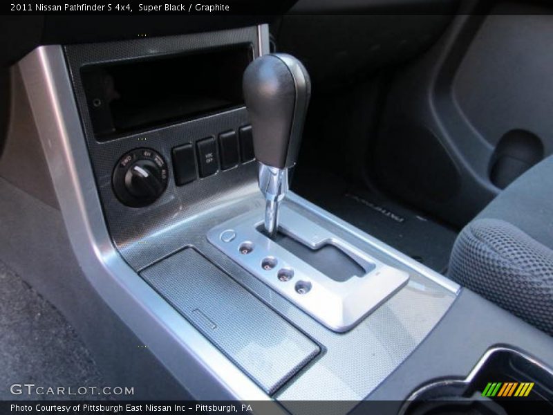 Super Black / Graphite 2011 Nissan Pathfinder S 4x4
