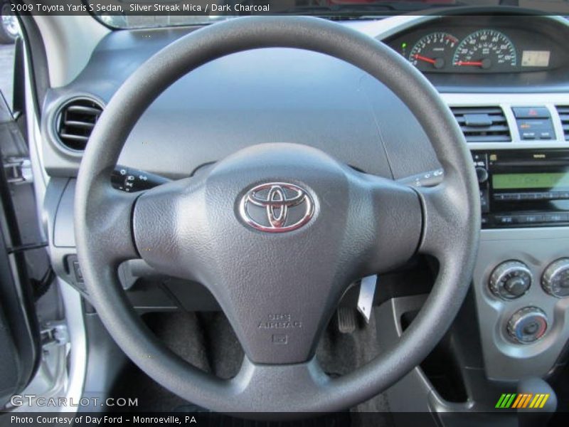 Silver Streak Mica / Dark Charcoal 2009 Toyota Yaris S Sedan