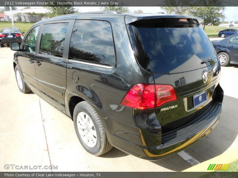 Nocturne Black Metallic / Aero Gray 2012 Volkswagen Routan SE