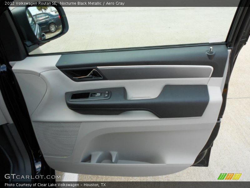 Door Panel of 2012 Routan SE