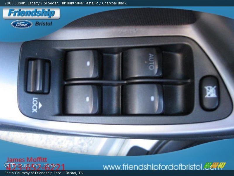 Brilliant Silver Metallic / Charcoal Black 2005 Subaru Legacy 2.5i Sedan