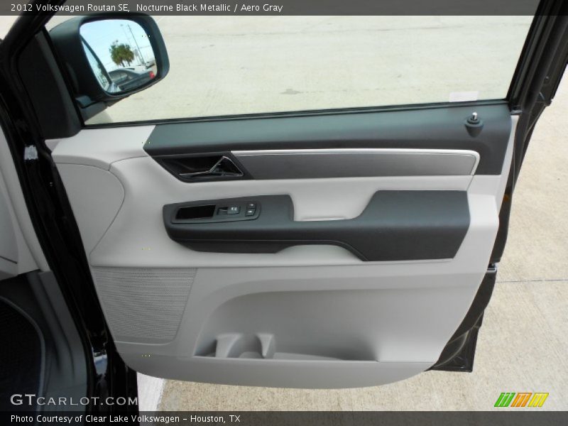Door Panel of 2012 Routan SE