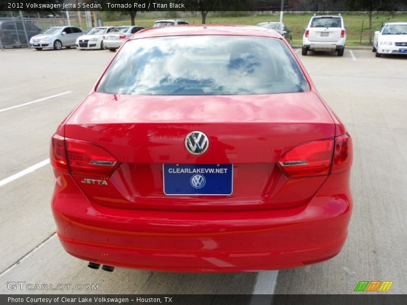 Tornado Red / Titan Black 2012 Volkswagen Jetta S Sedan