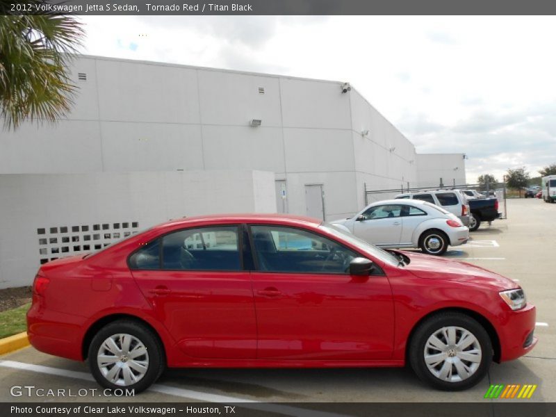 Tornado Red / Titan Black 2012 Volkswagen Jetta S Sedan