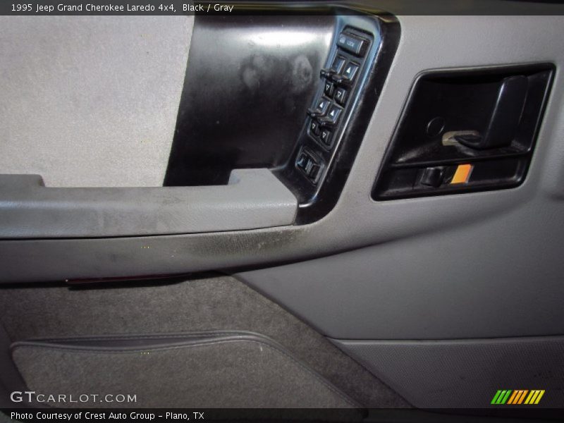 Black / Gray 1995 Jeep Grand Cherokee Laredo 4x4