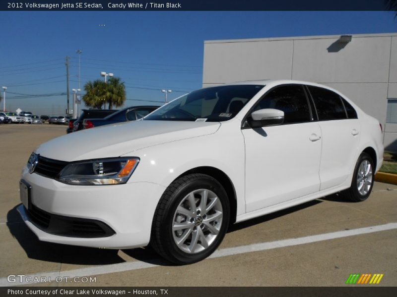 Candy White / Titan Black 2012 Volkswagen Jetta SE Sedan