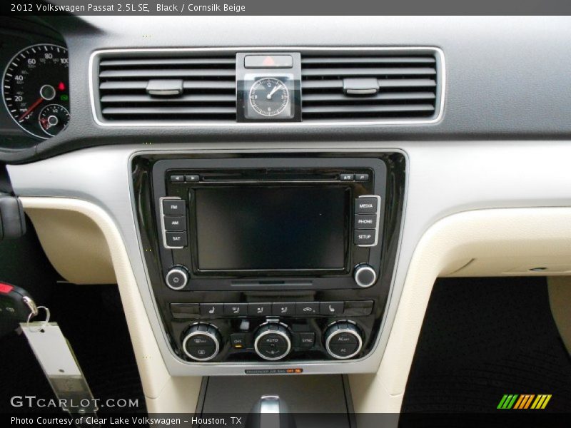 Black / Cornsilk Beige 2012 Volkswagen Passat 2.5L SE
