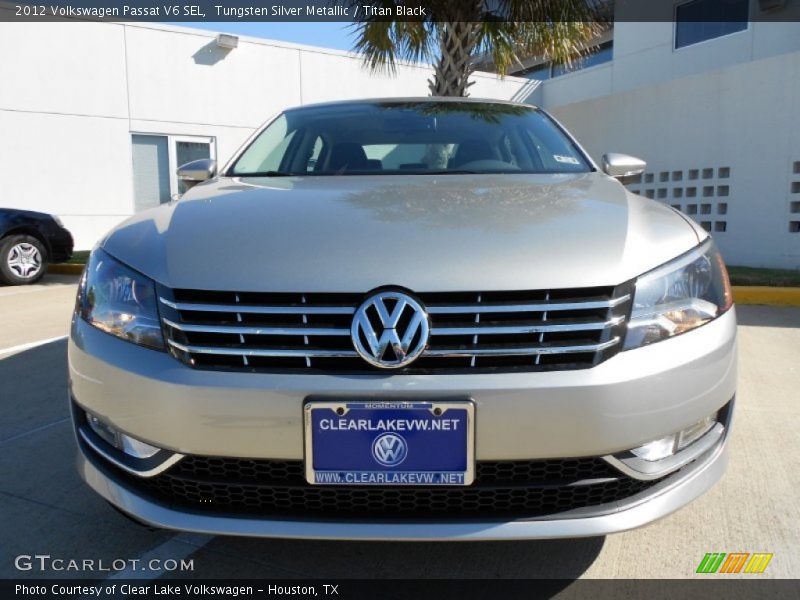 Tungsten Silver Metallic / Titan Black 2012 Volkswagen Passat V6 SEL