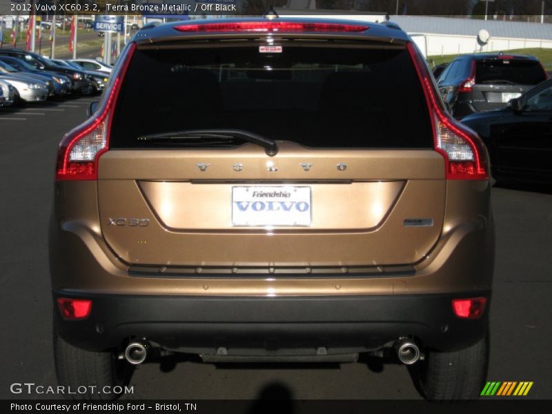 Terra Bronze Metallic / Off Black 2012 Volvo XC60 3.2