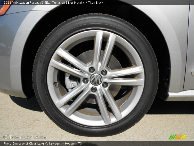 Tungsten Silver Metallic / Titan Black 2012 Volkswagen Passat V6 SEL