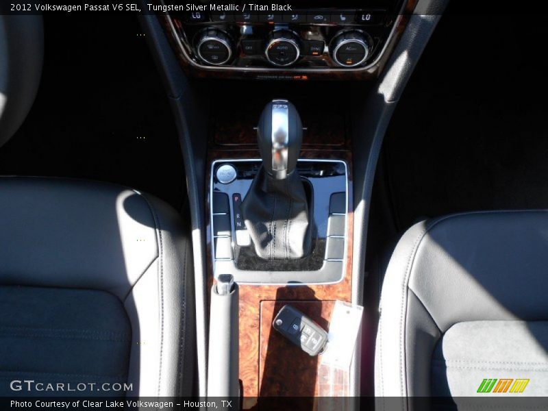 Tungsten Silver Metallic / Titan Black 2012 Volkswagen Passat V6 SEL