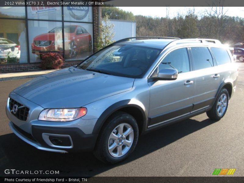 Electric Silver Metallic / Off Black 2012 Volvo XC70 3.2