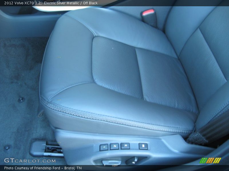 Electric Silver Metallic / Off Black 2012 Volvo XC70 3.2