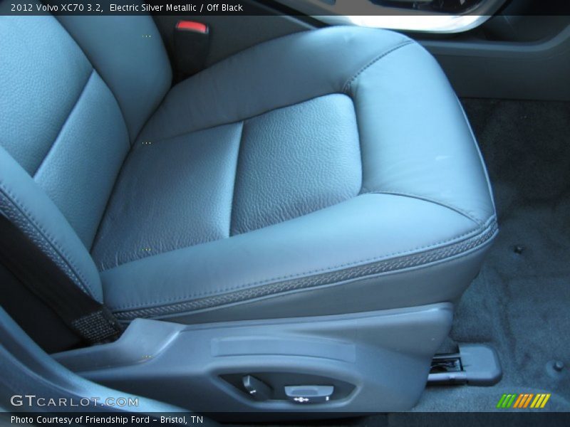 Electric Silver Metallic / Off Black 2012 Volvo XC70 3.2