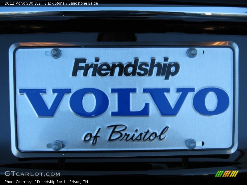 Black Stone / Sandstone Beige 2012 Volvo S80 3.2