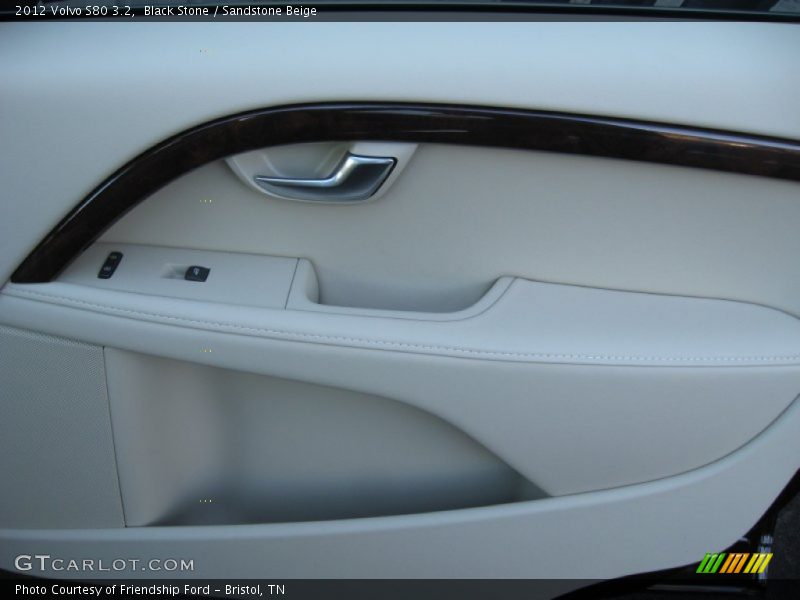Black Stone / Sandstone Beige 2012 Volvo S80 3.2