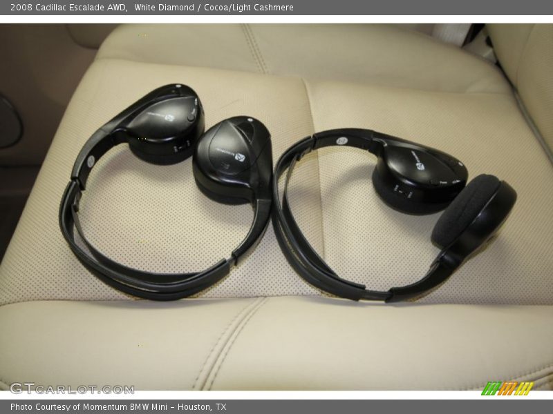 White Diamond / Cocoa/Light Cashmere 2008 Cadillac Escalade AWD