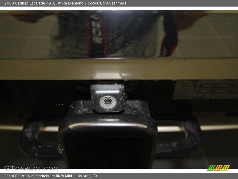 White Diamond / Cocoa/Light Cashmere 2008 Cadillac Escalade AWD