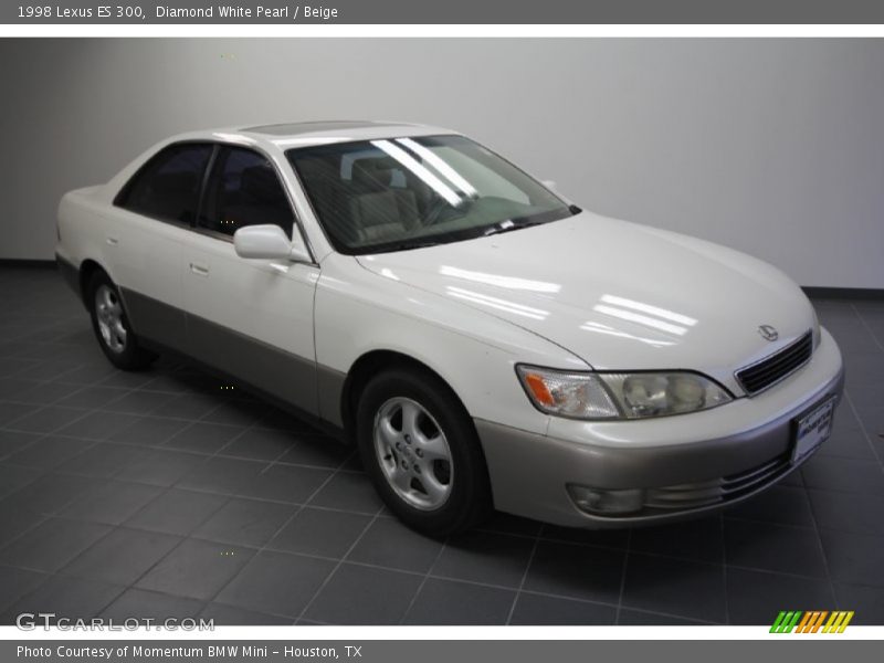 Diamond White Pearl / Beige 1998 Lexus ES 300