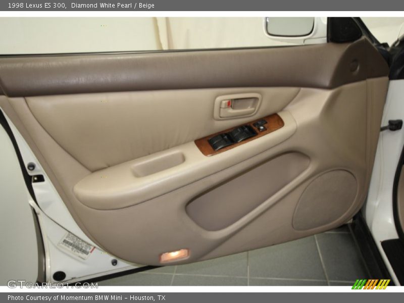 Diamond White Pearl / Beige 1998 Lexus ES 300
