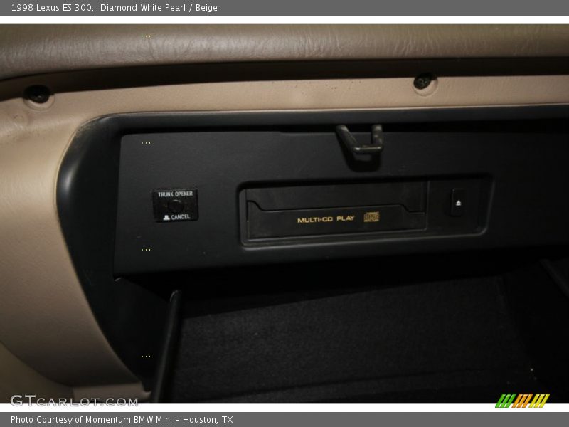 Diamond White Pearl / Beige 1998 Lexus ES 300