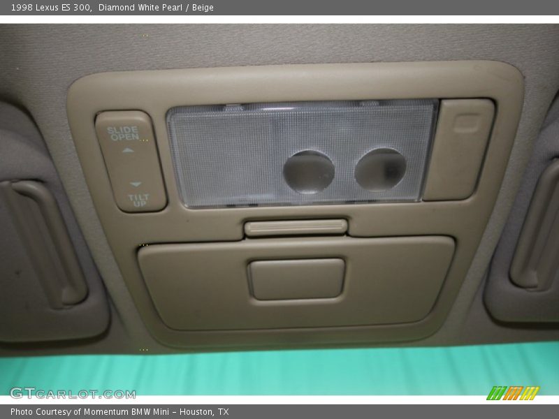 Diamond White Pearl / Beige 1998 Lexus ES 300