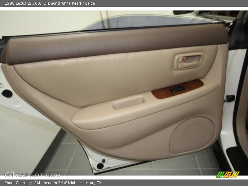Diamond White Pearl / Beige 1998 Lexus ES 300