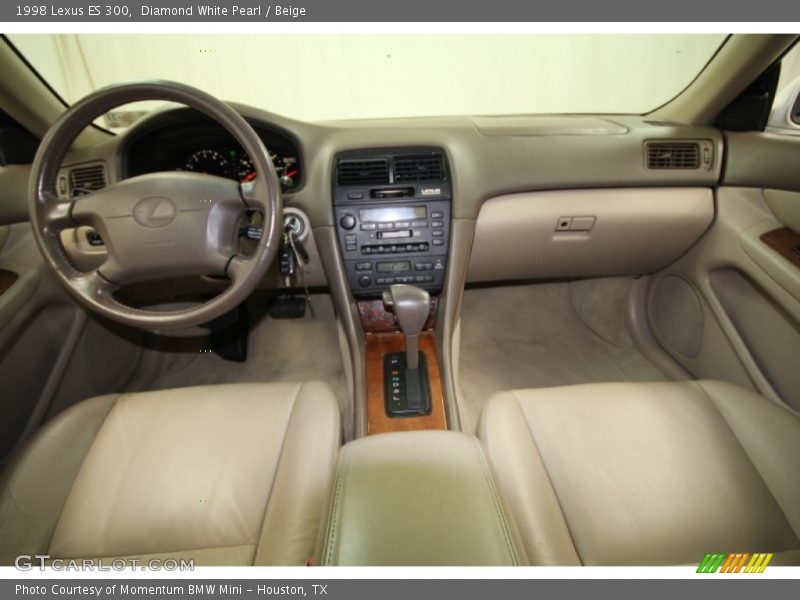 Diamond White Pearl / Beige 1998 Lexus ES 300