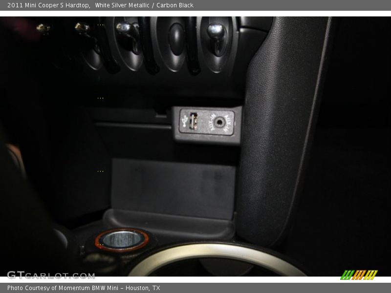White Silver Metallic / Carbon Black 2011 Mini Cooper S Hardtop