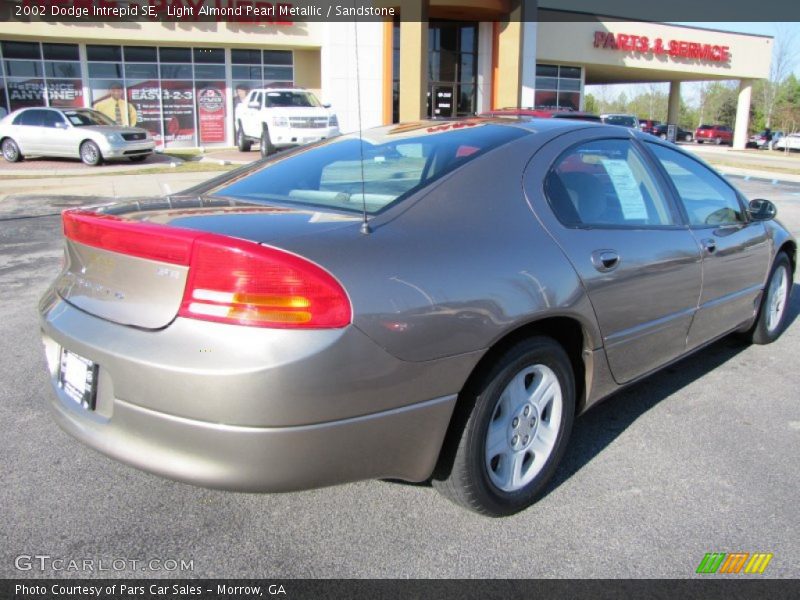 Light Almond Pearl Metallic / Sandstone 2002 Dodge Intrepid SE