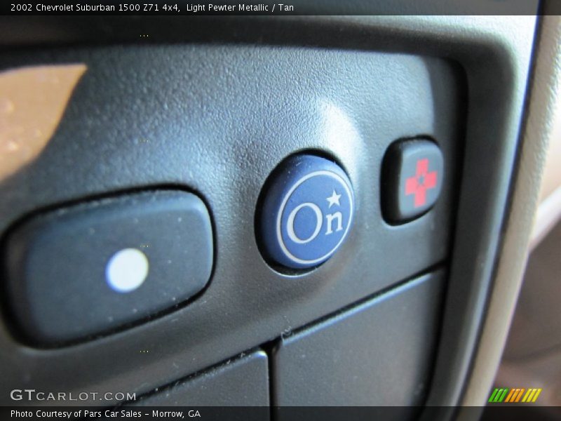 Light Pewter Metallic / Tan 2002 Chevrolet Suburban 1500 Z71 4x4