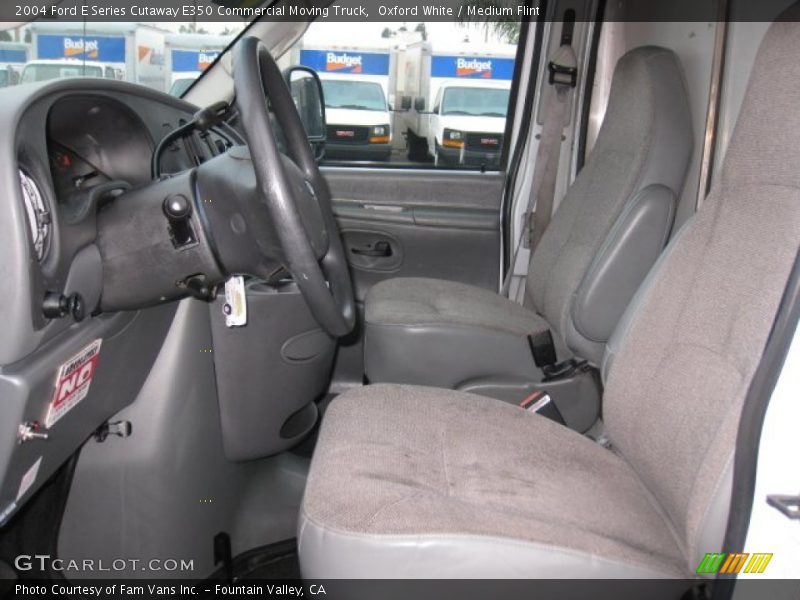 Oxford White / Medium Flint 2004 Ford E Series Cutaway E350 Commercial Moving Truck