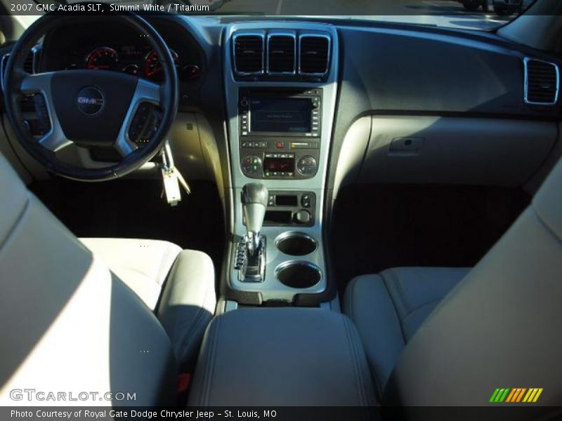 Summit White / Titanium 2007 GMC Acadia SLT
