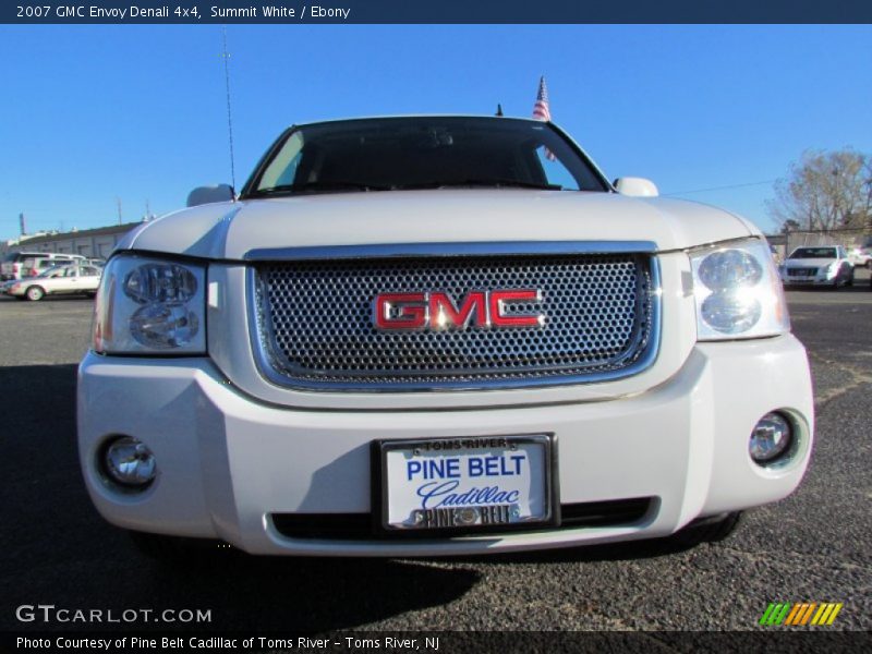 Summit White / Ebony 2007 GMC Envoy Denali 4x4